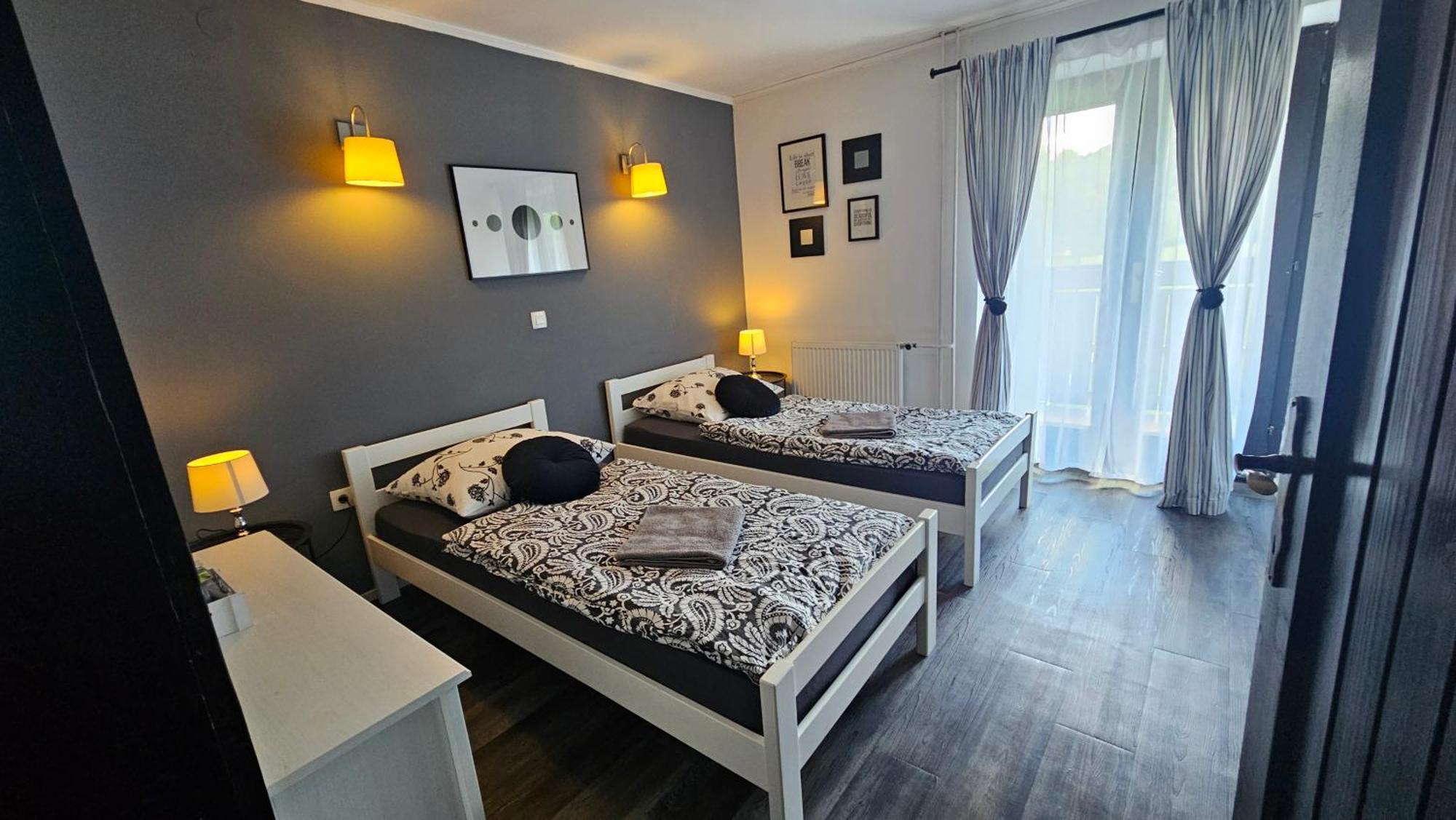 Rooms Malina Blejska Dobrava Exterior photo