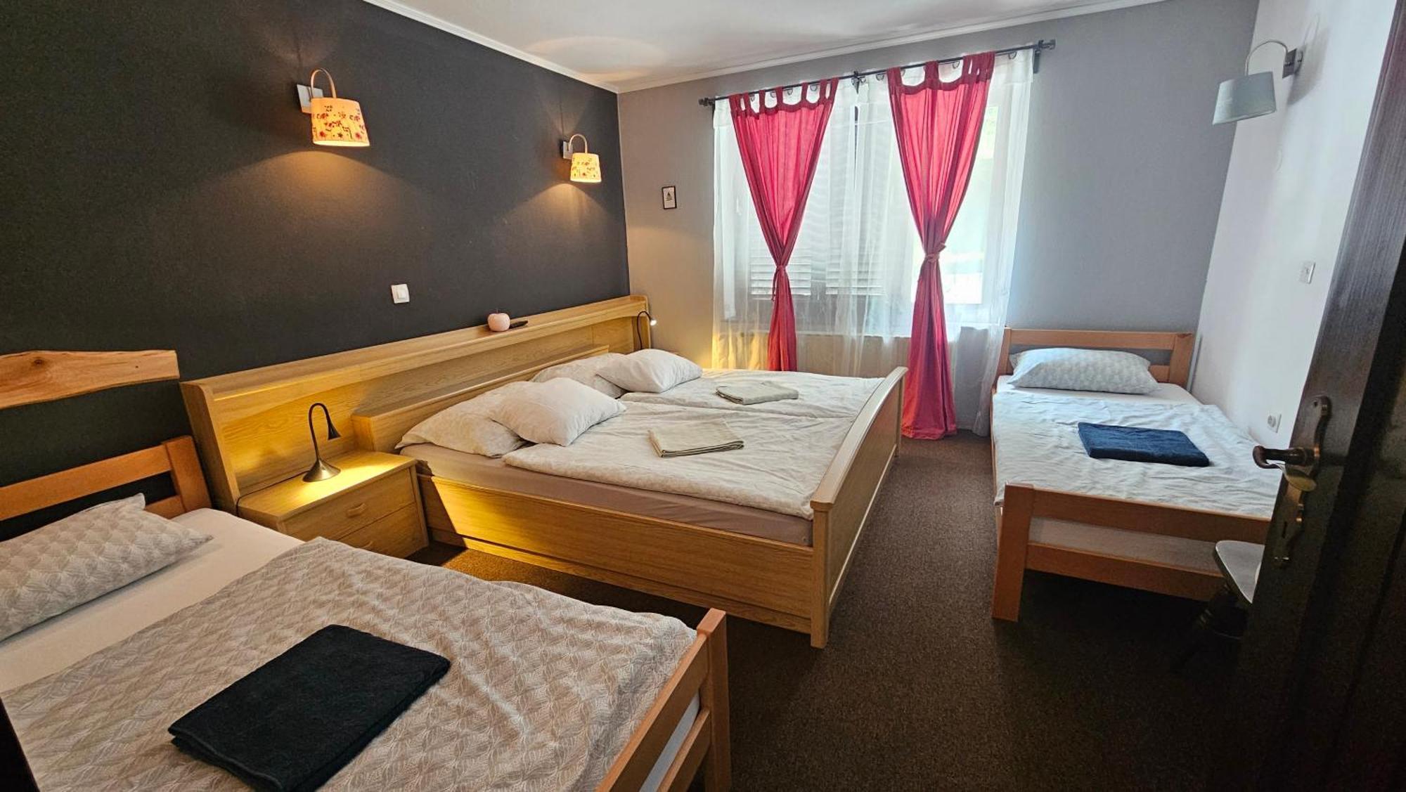 Rooms Malina Blejska Dobrava Exterior photo